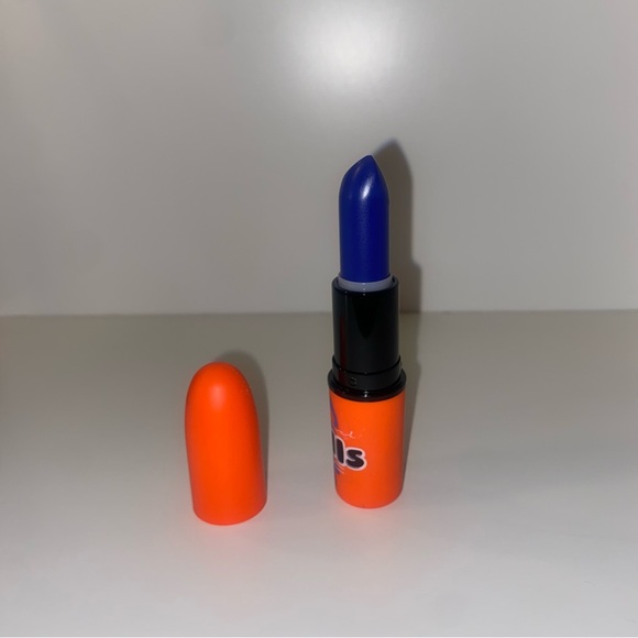 Mac trolls lipstick midnight troll - Picture 2 of 3